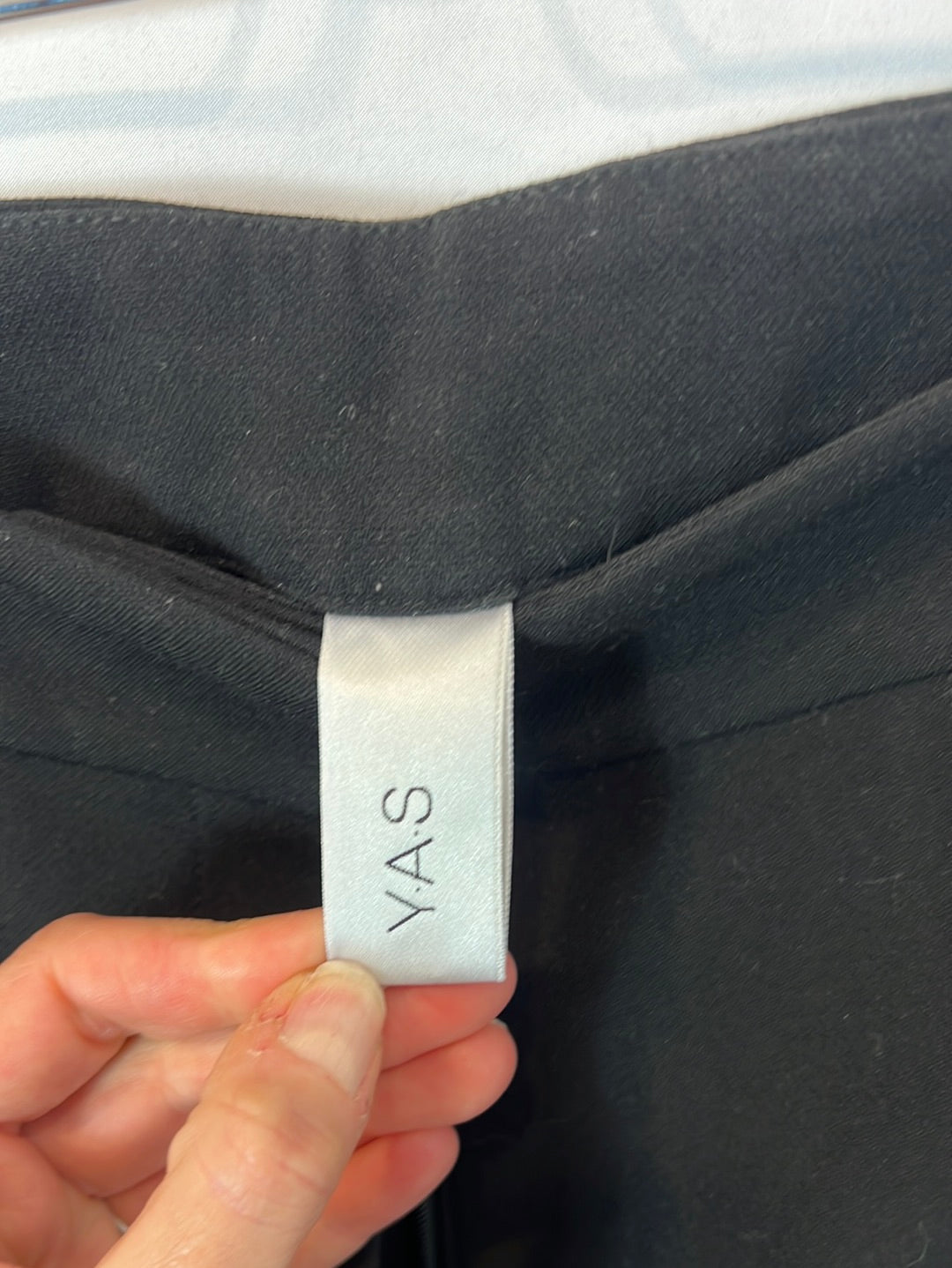 YAS. Black wide-leg pants Ts