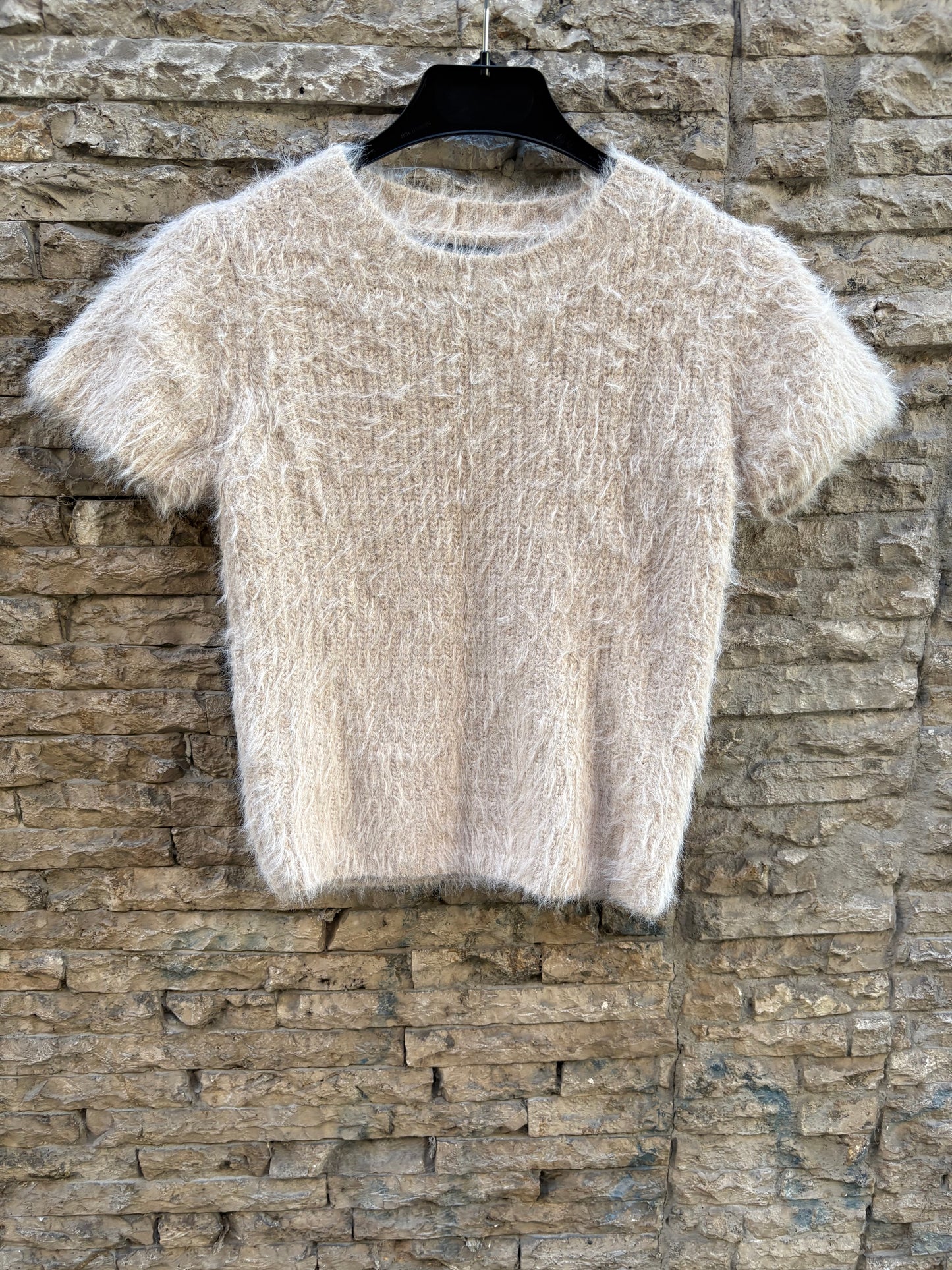 ZARA. Top beige textura pelito