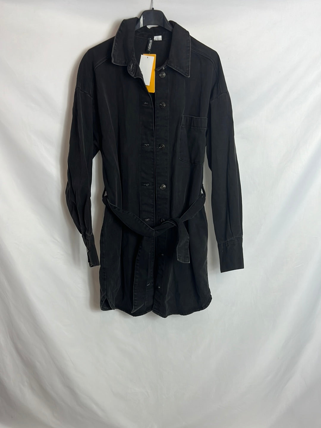 H&amp;M.Black denim dress/overshirt TS