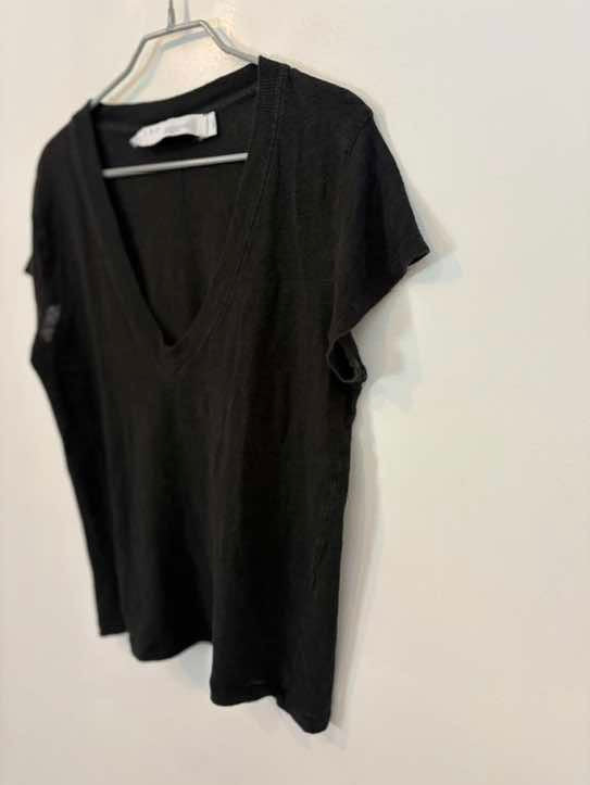 IRO. Camiseta negra de lino