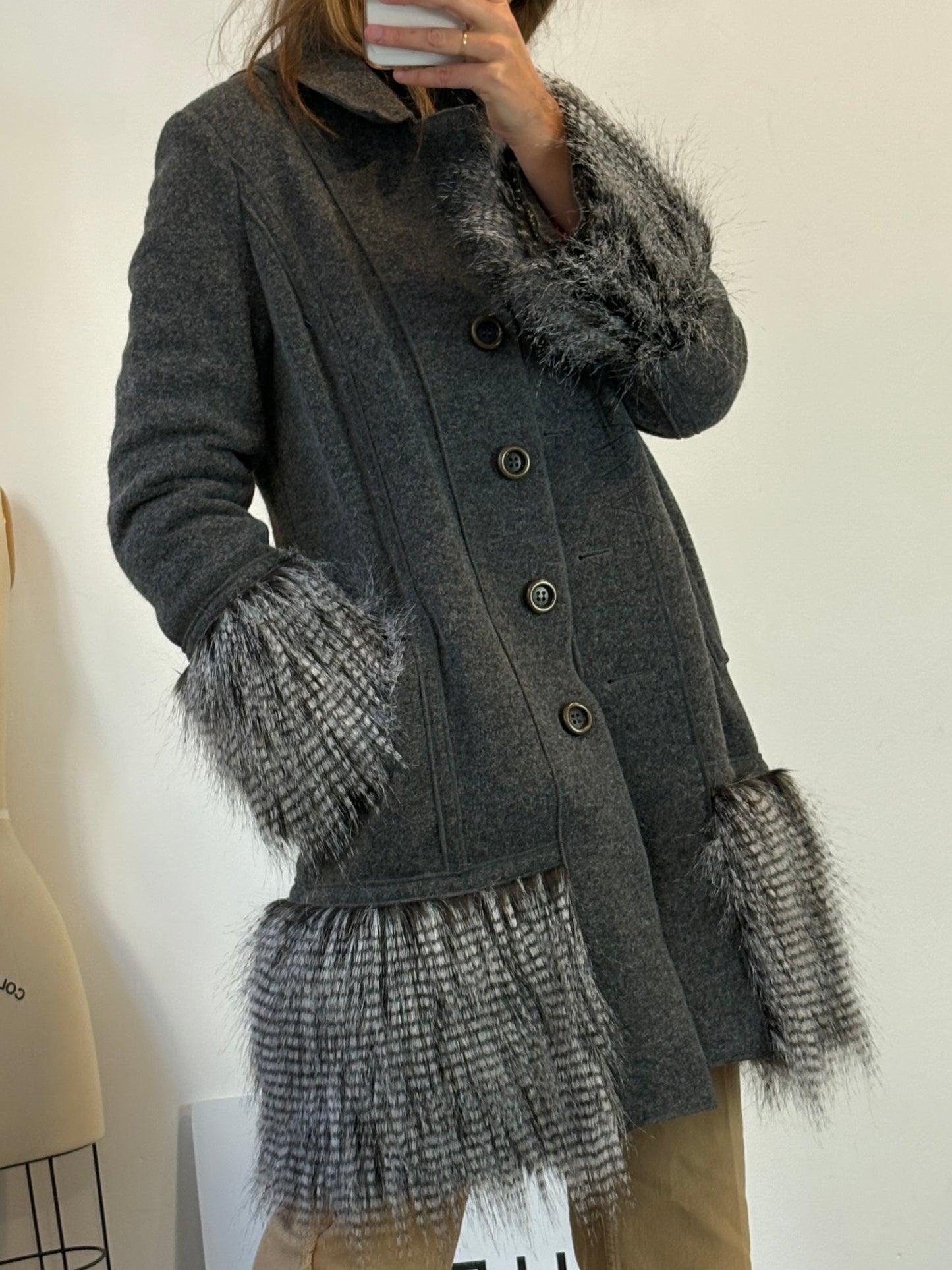 MAROLA. Mustard textured wool skirt. S/M