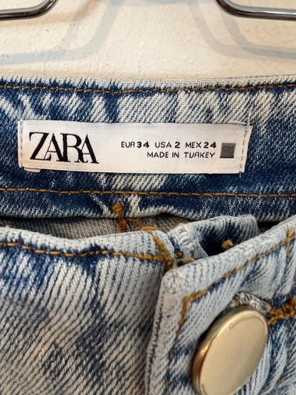 ZARA. Denim recto pinza. T 34