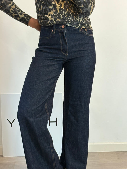 ZARA. Denim oscuro pata ancha