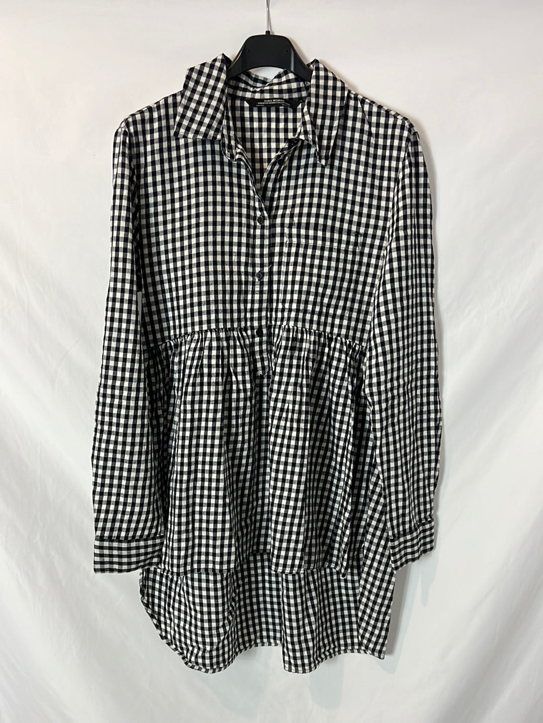 ZARA. Asymmetrical gingham long blouse.TS
