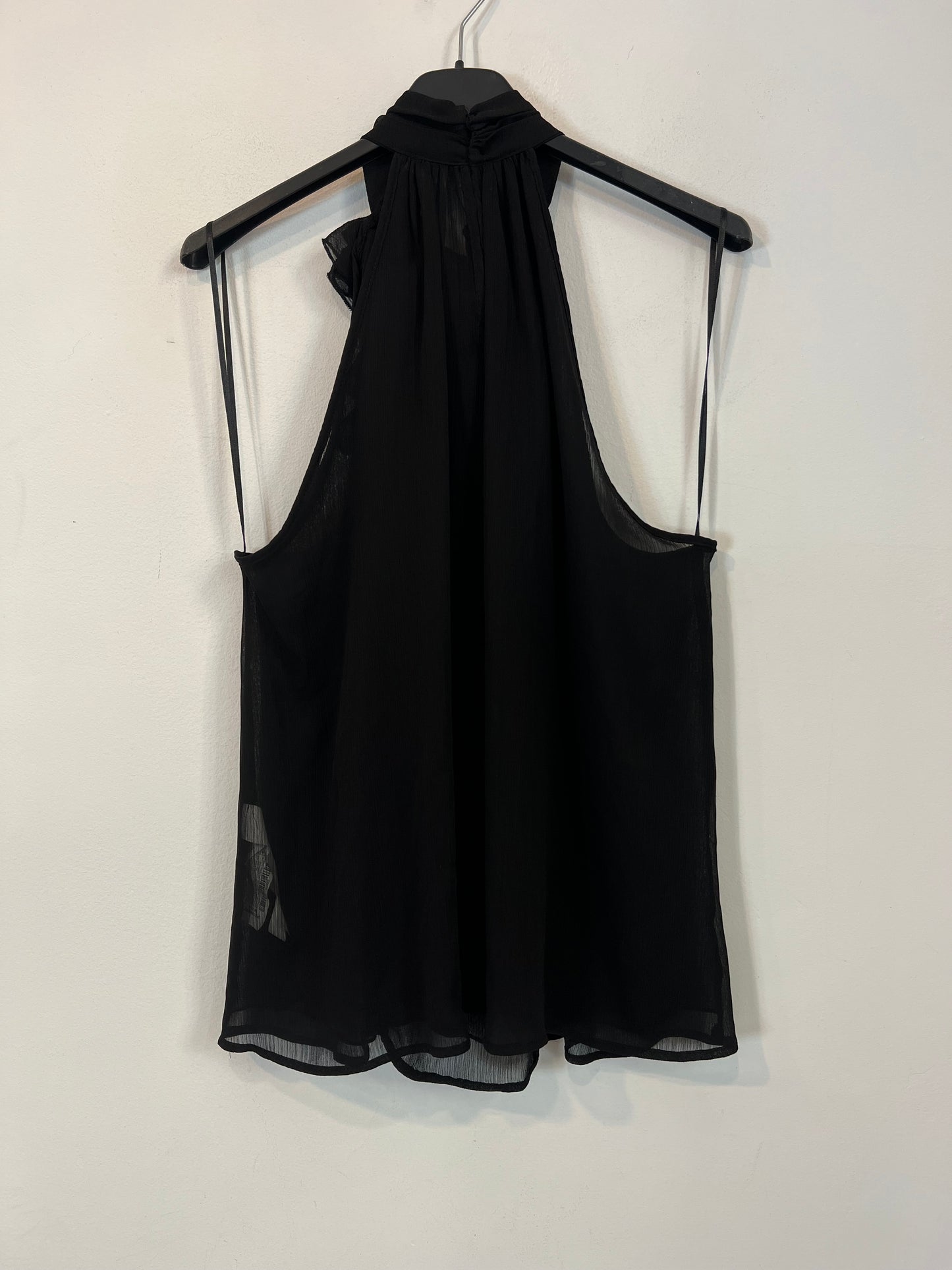 ZARA. Top negro flor T.s