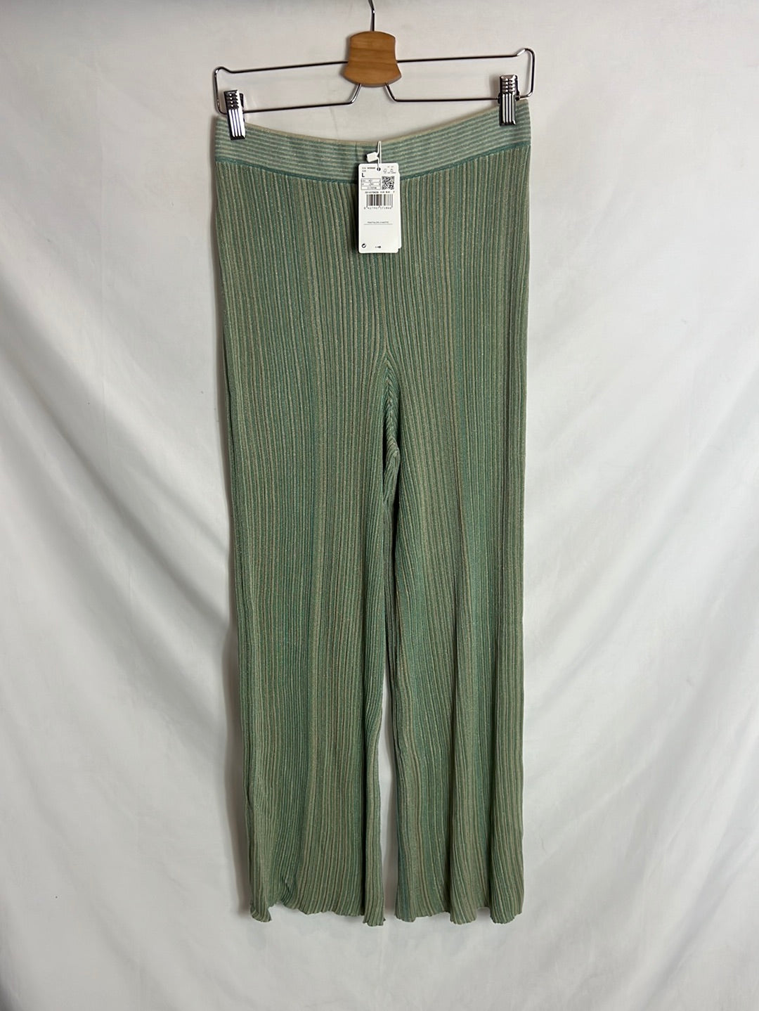 MANGO. Textured aqua green flowy trousers. TL