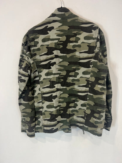 ANINE BING. Chaqueta camuflaje bolsillos. T M
