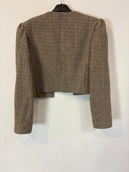 IQ. Checkered jacket with wool. TM