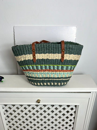 OTRAS. Cesta rafia colores