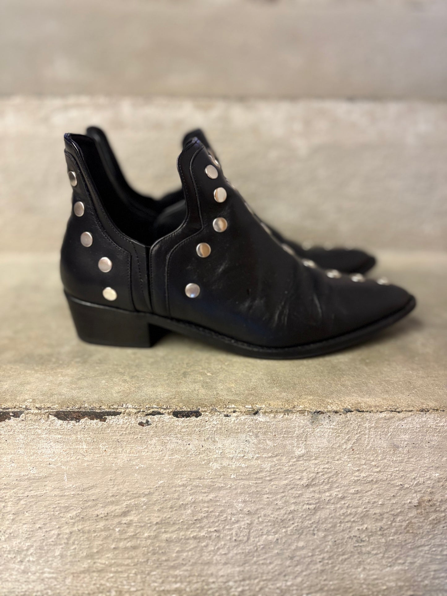 MICUIR. Punky boots en negro. T39