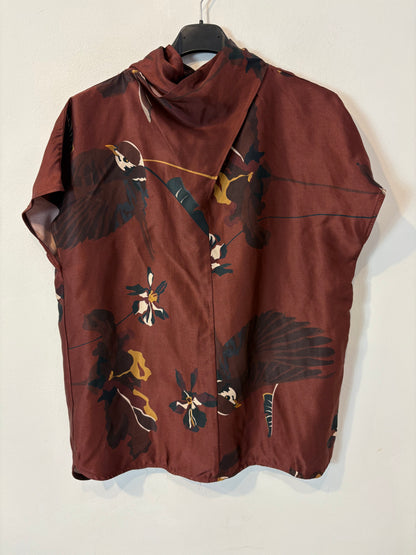 GALCON. Blusa estampada satinada