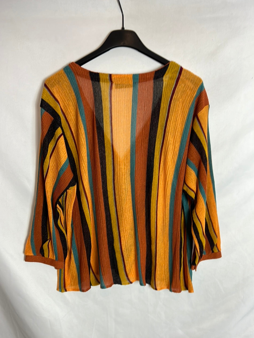 ZARA. Top rayas abotonado. T S