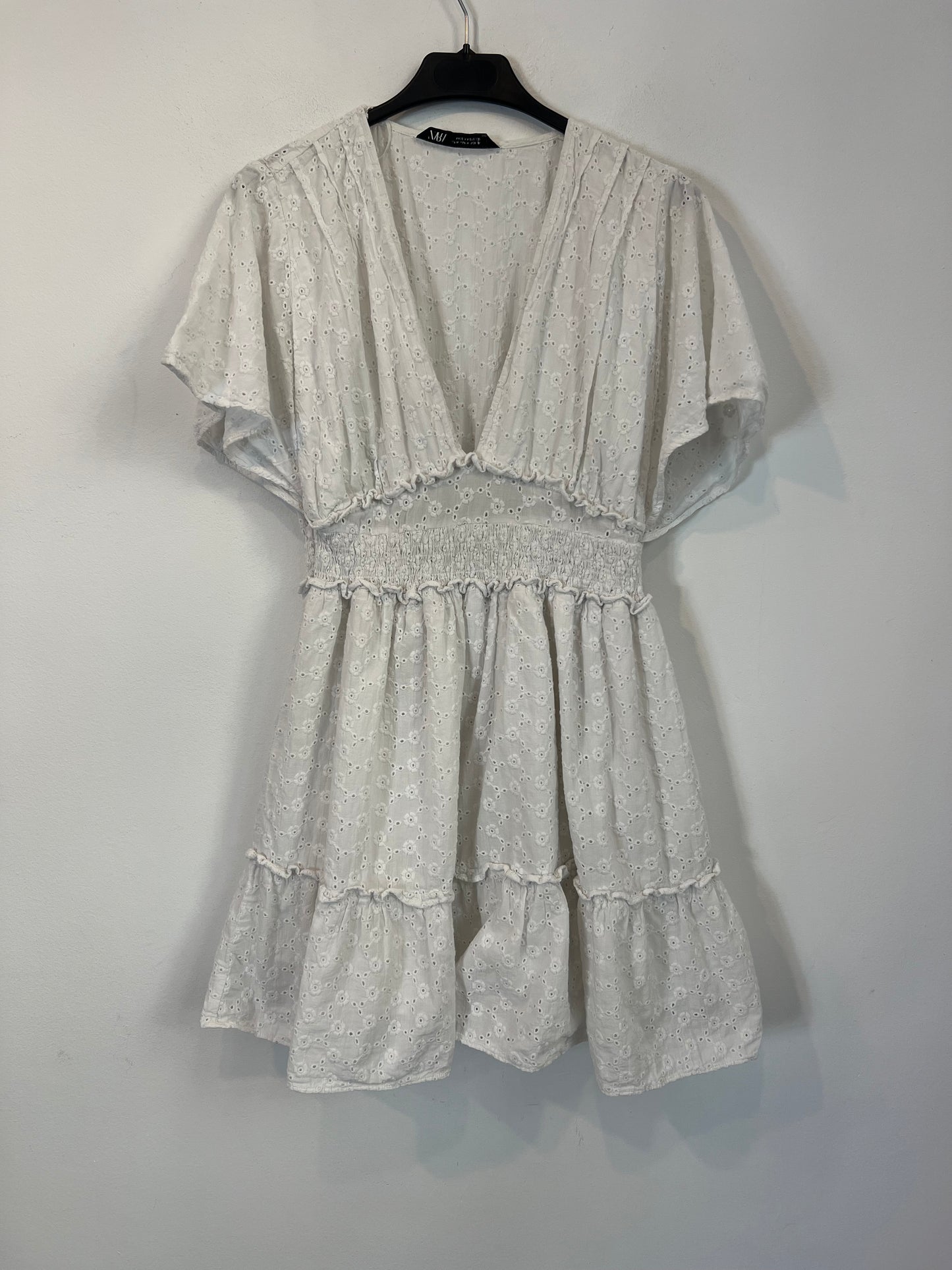 ZARA. Vestido blanco troquelado T.m