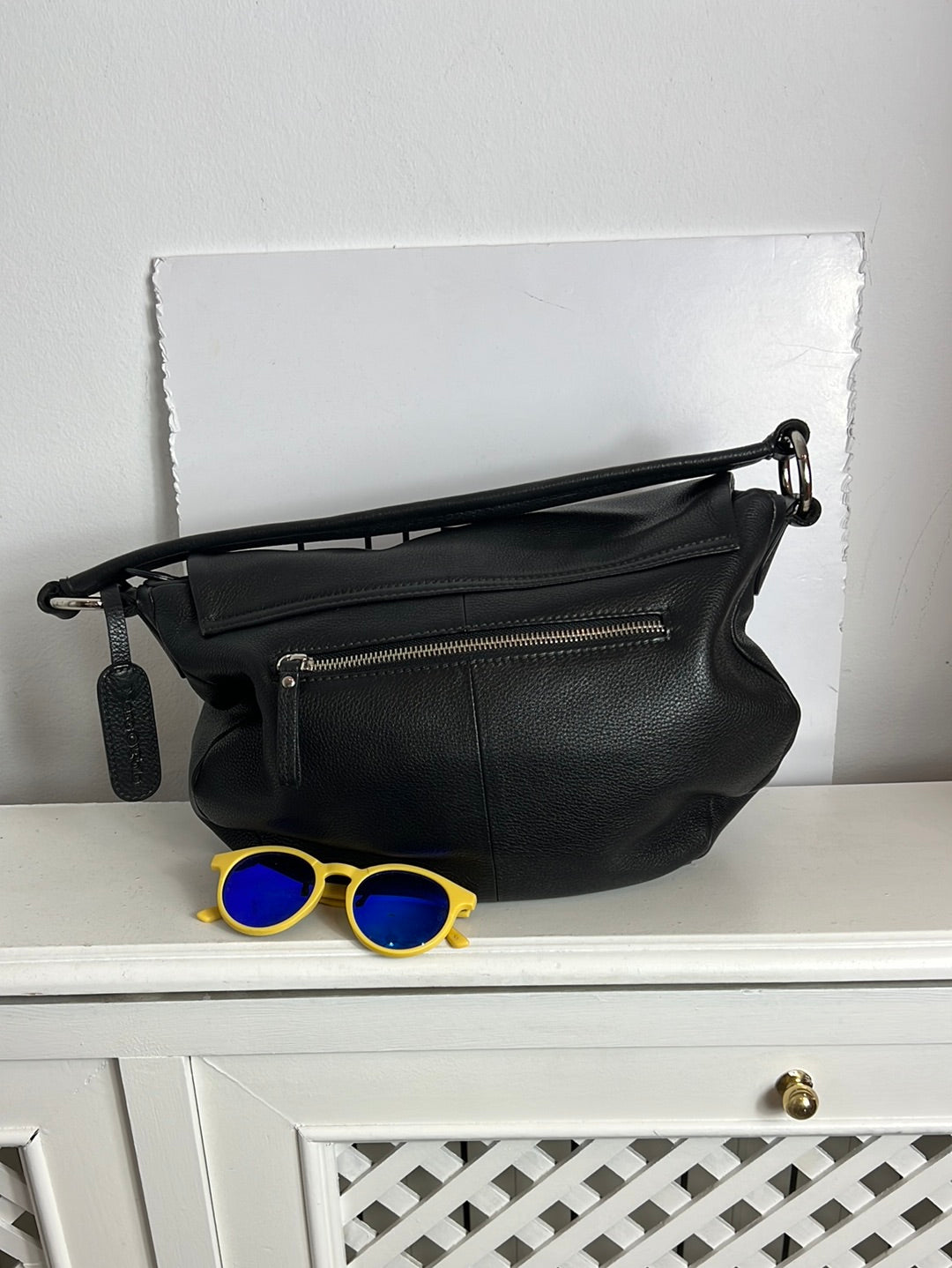 MARC O´POLO. Blue leather bag with short handles