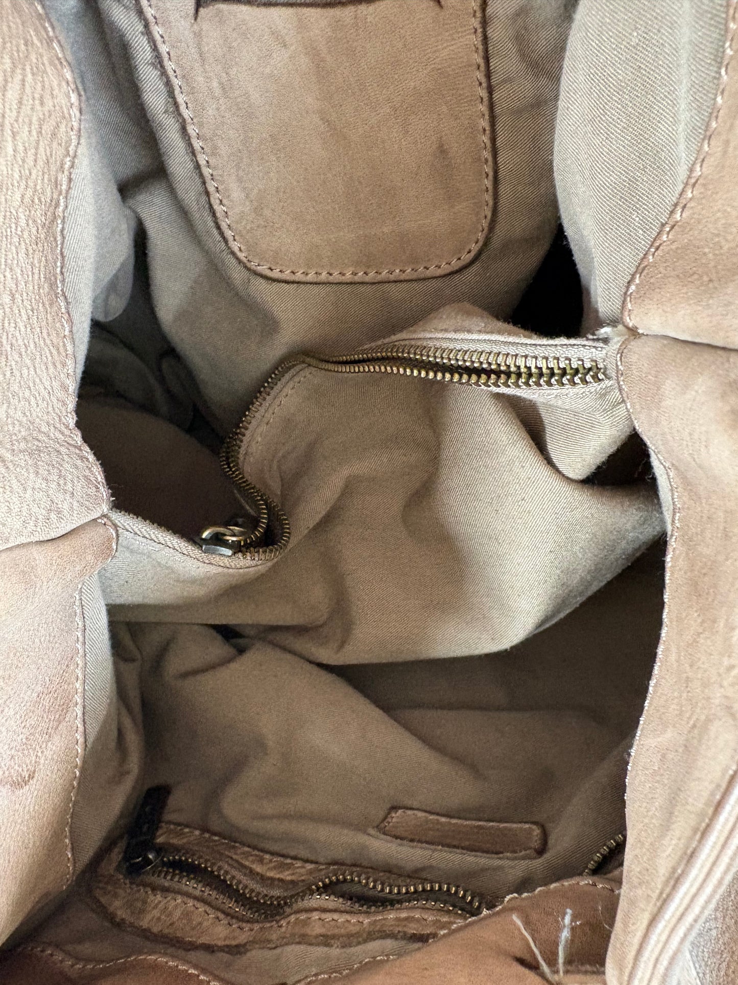 Bolso de hombro  piel trenzado
