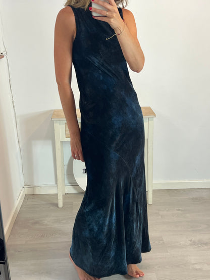 CORTANA. Long velvet dress size 38