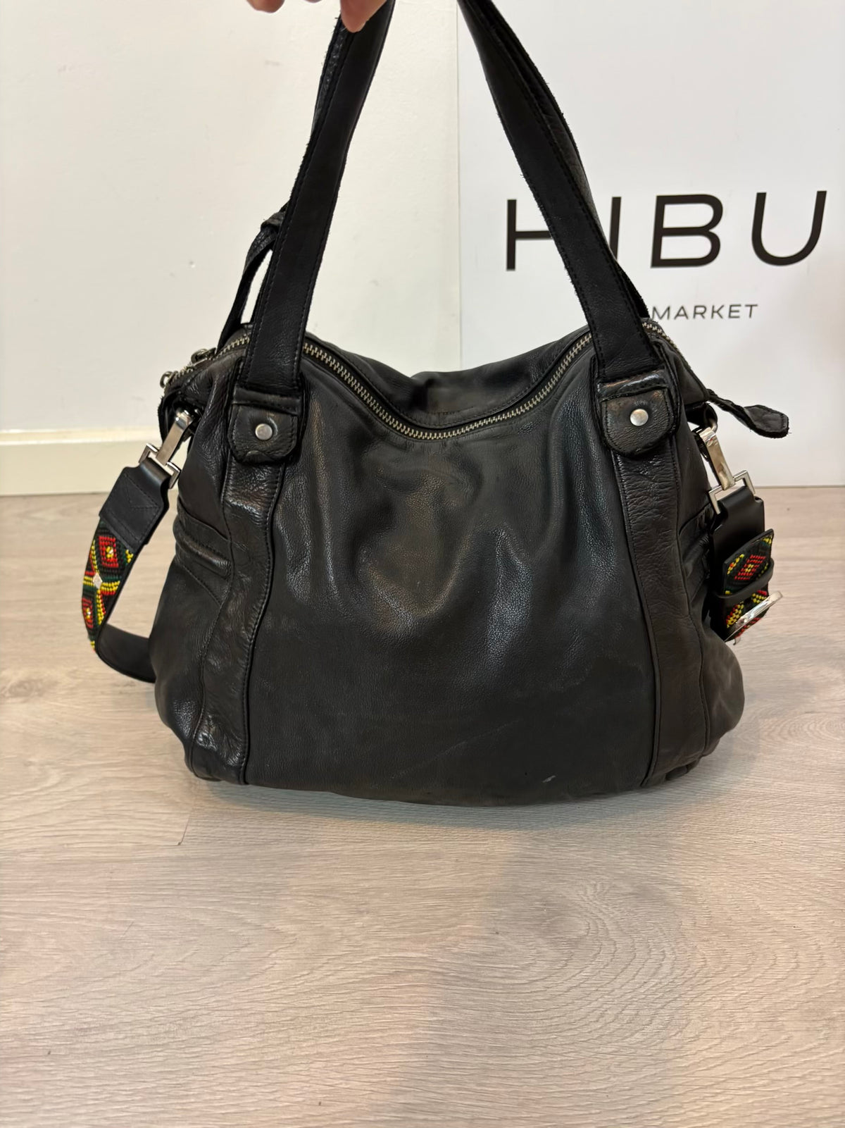 BERENICE. Bolso piel doble asa en negro