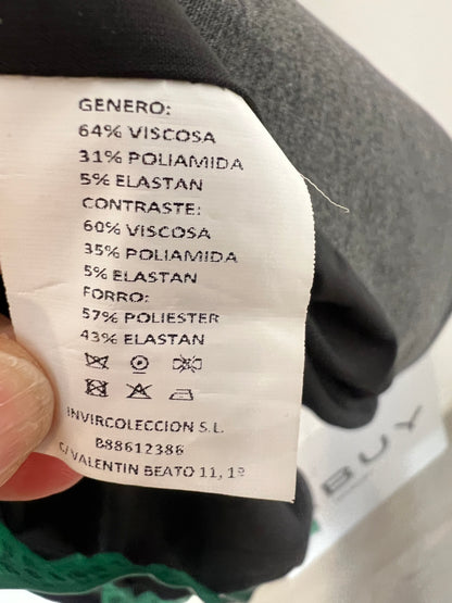 IQ COLLECTION. Chaqueta gris detalles negros T.l