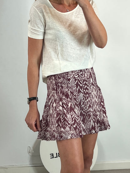 IRO. Short printed flowing skirt. Size 38
