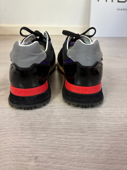 LOUIS VUITTON. Zapatillas piel