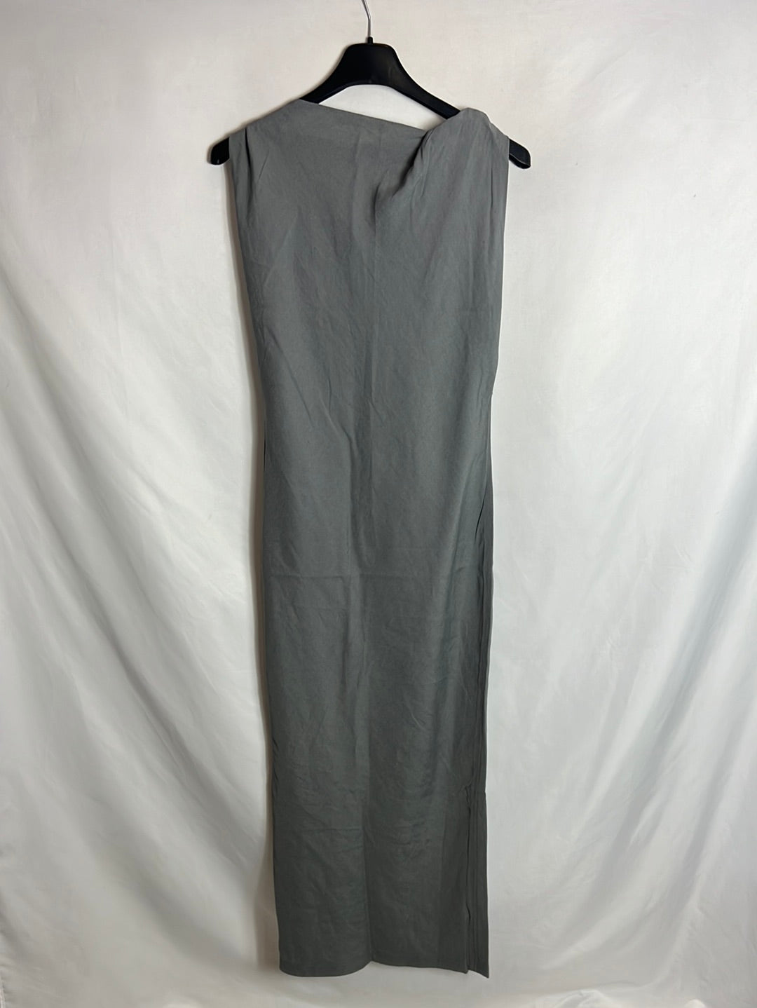 ZARA. Vestido midi gris apertura textura. T XS