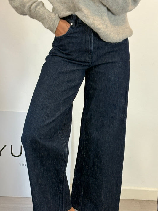 MASSIMO DUTTI. Short green skirt with pocket T.xs