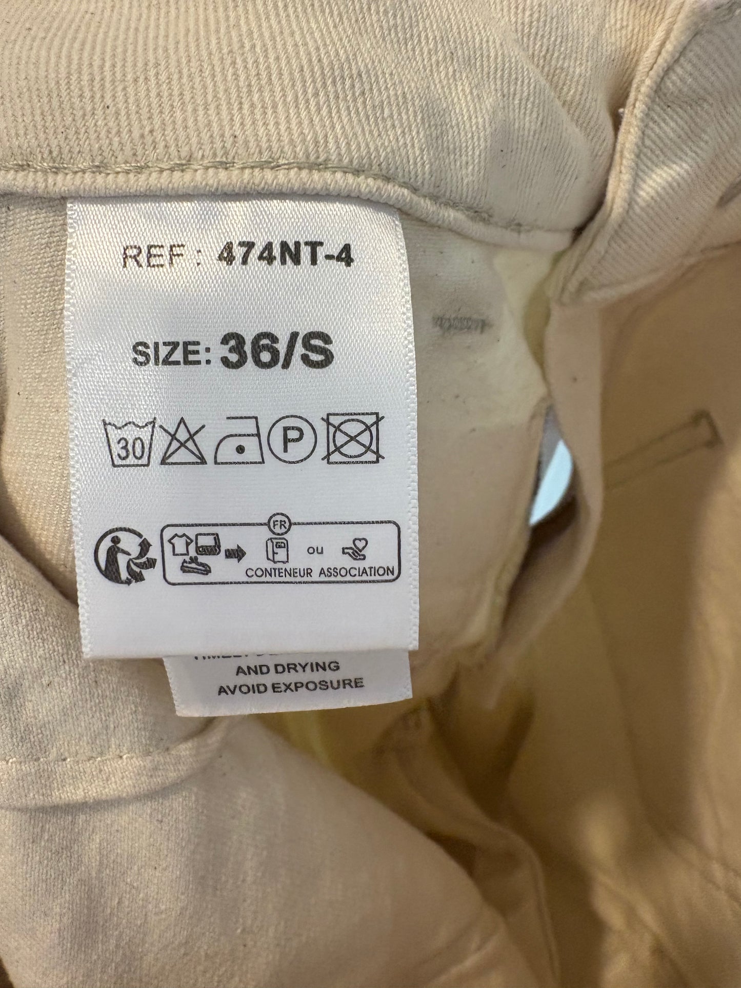 ZARA. Beige flowing blouse. Size M
