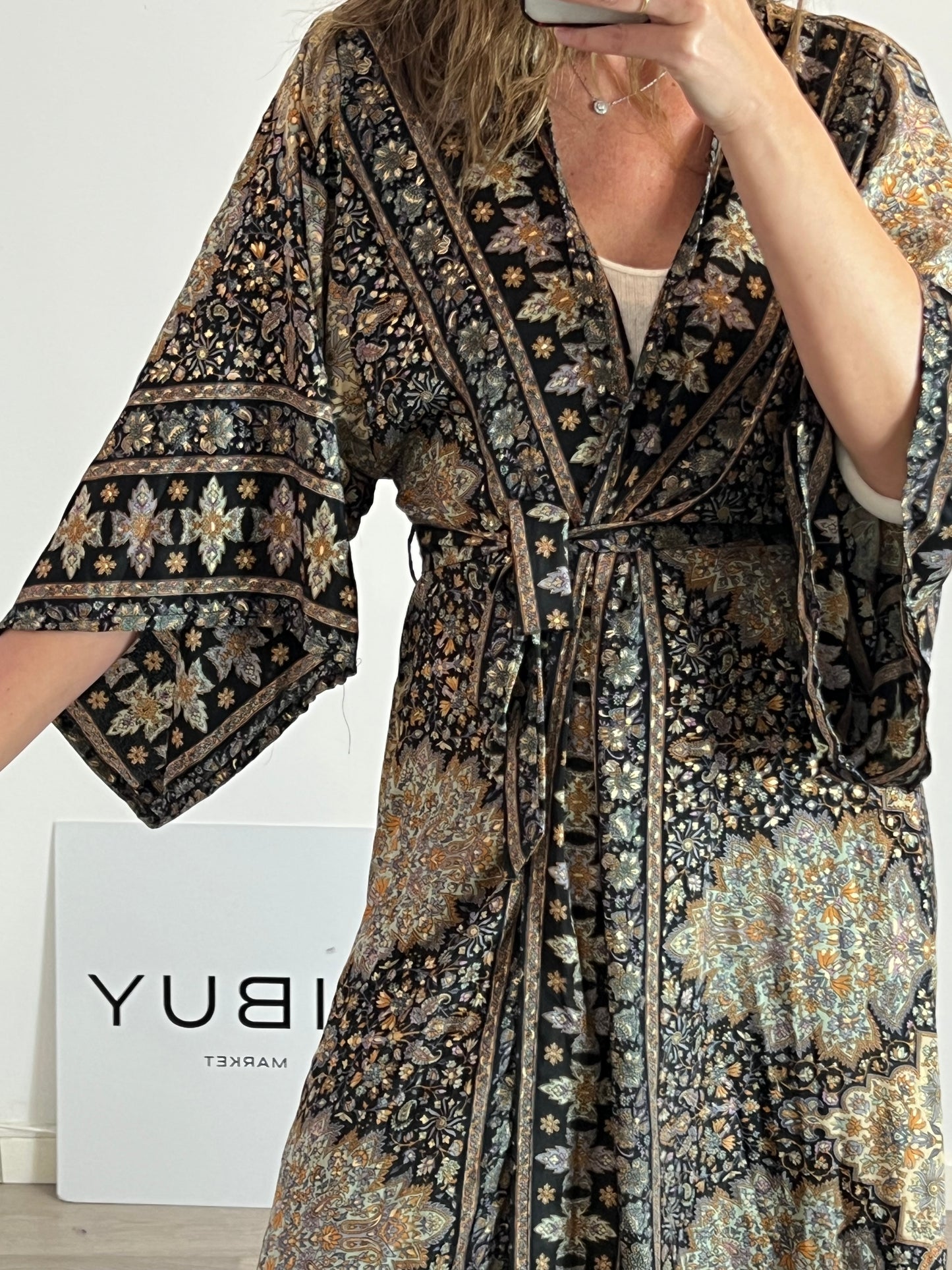 OTHERS. Black silk kimono/dress with gold details YOUR (s/m)