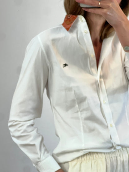 ETRO. Camisa blanca detalle cuello. T M