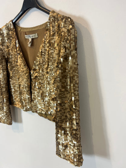 MANGO. Chaqueta corta lentejuelas doradas. T M