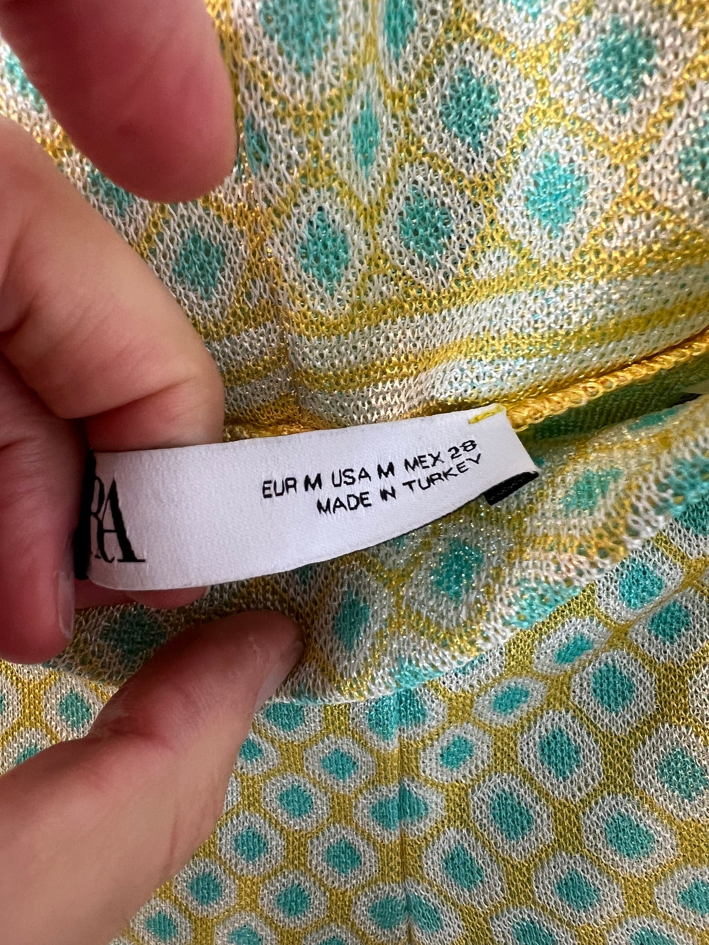 ZARA. Total look estampado detalles hilos T.m/l