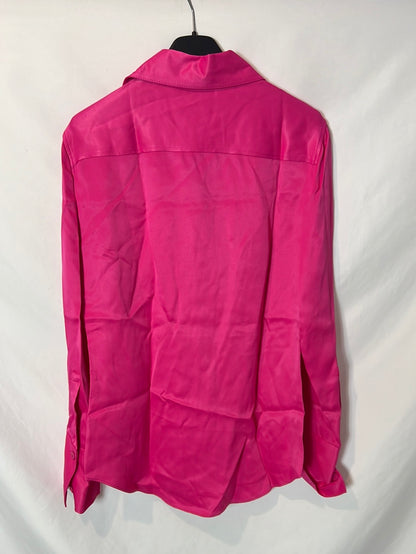 ZARA. Blusa rosa fucsia satinada. T XS