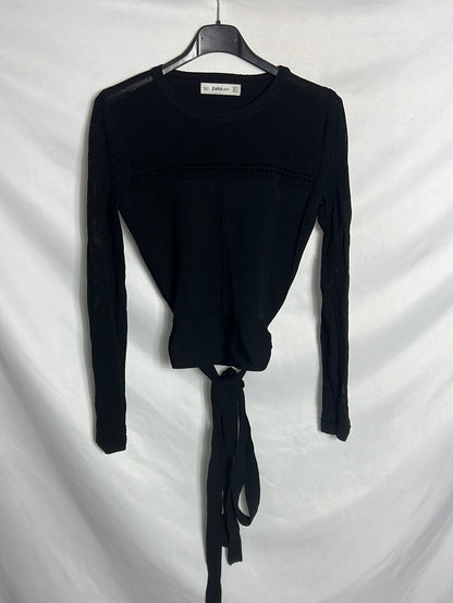 ZARA. Top punto negro apertura espalda. T M
