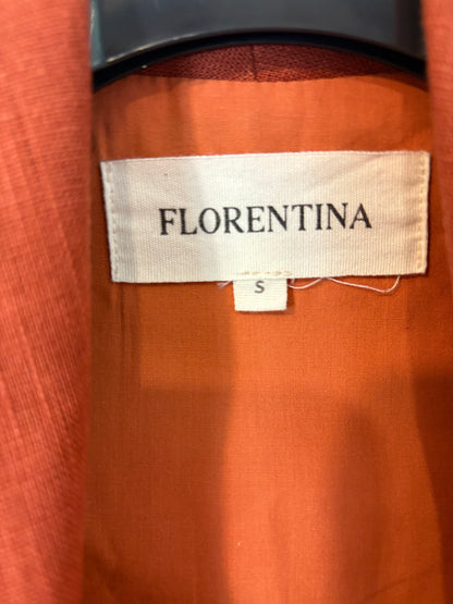 FLORENTINA. Total look lino teja