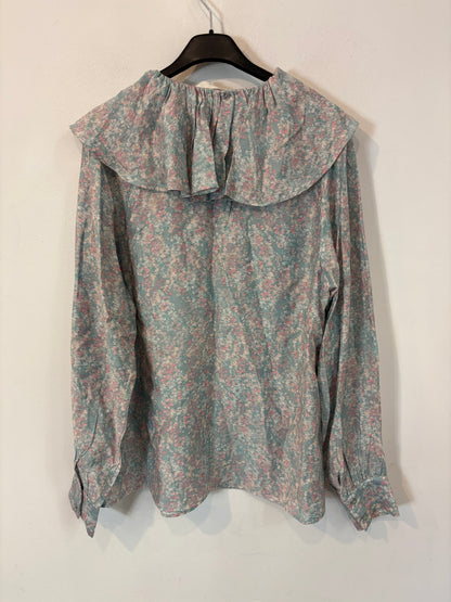 H&M. Camisa azul estampada