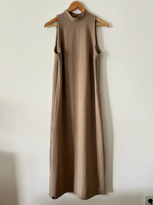 ZARA. Long brown dress TM