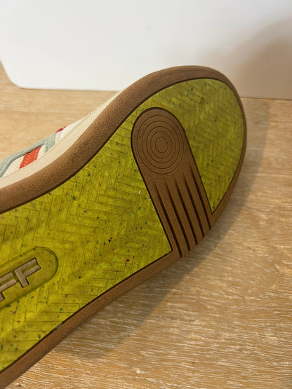 HOFF. White textured sneaker. Size 37