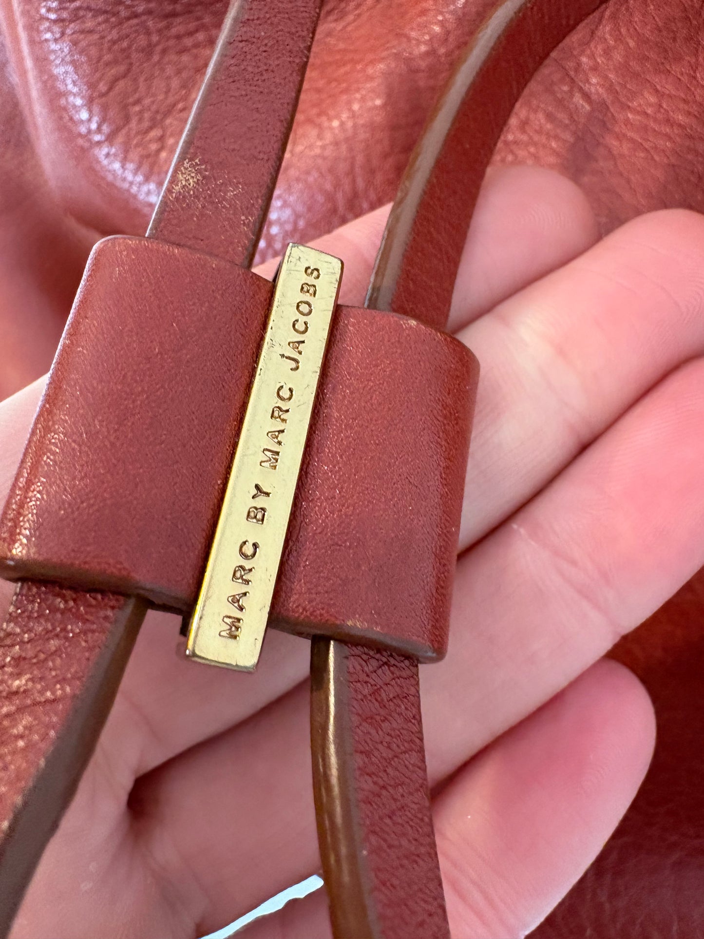 MARC BY MARCJACOB. Camel leather bag