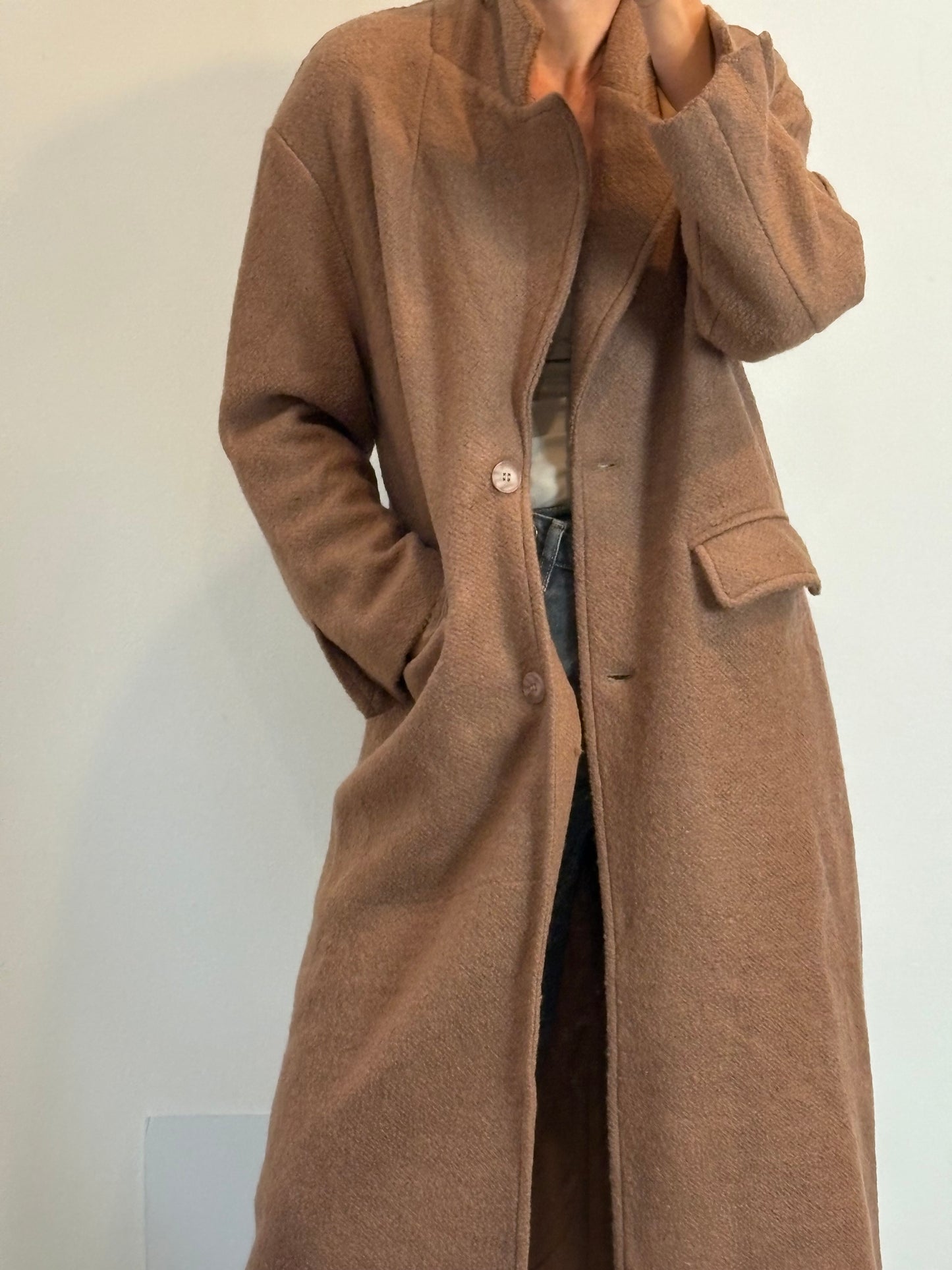 WILD PONY. Abrigo camel largo con lana