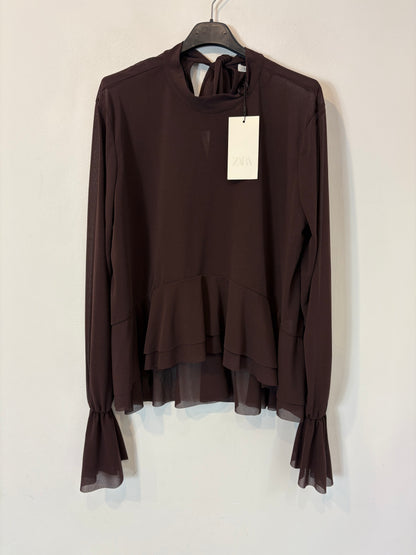 ZARA. Blusa marrón lazada