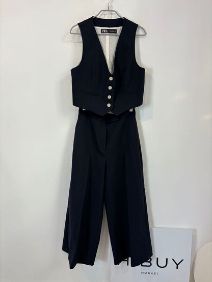 ZARA. Conjunto chaleco y pantalón pinzas azul