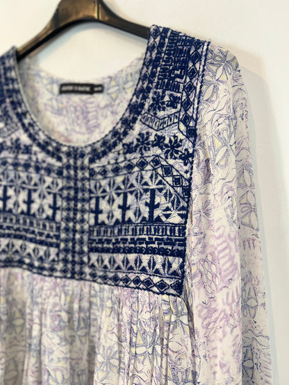 ANTIK BATIK. Blusa fluida bordada T.m