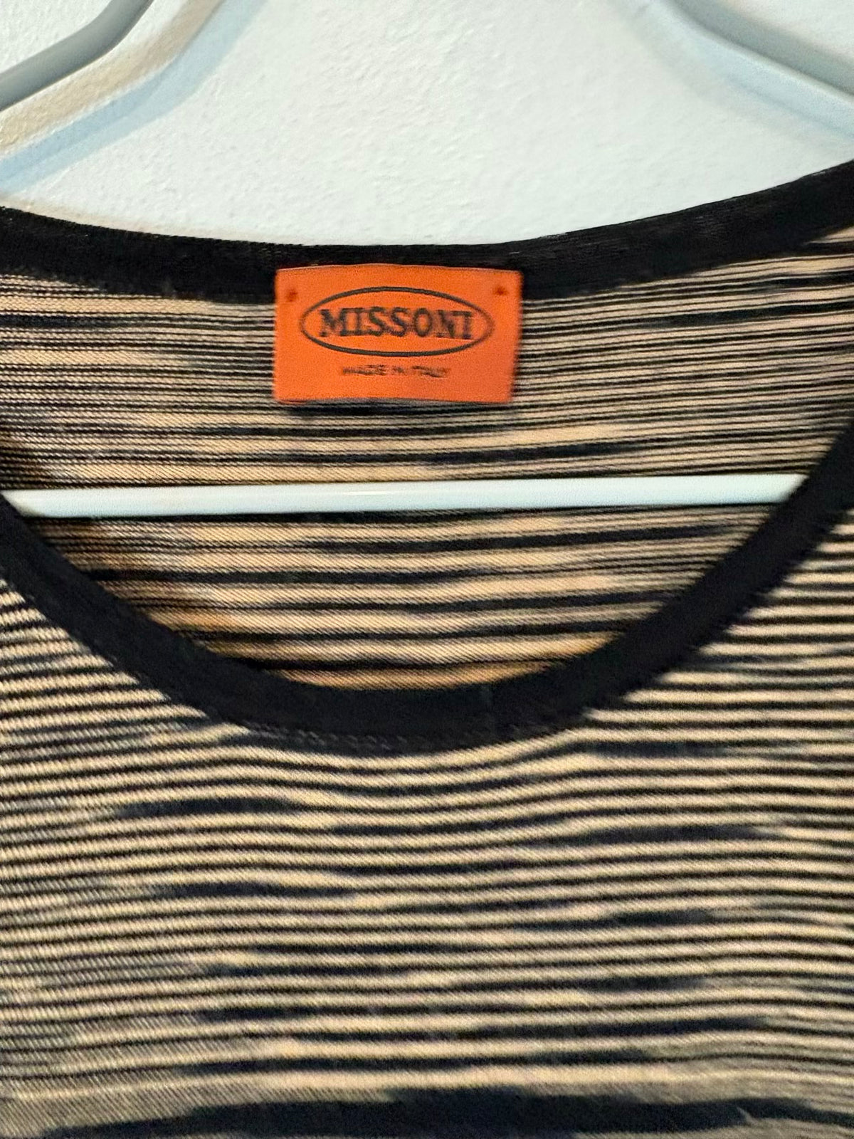 MISSONI. Vestido mido bicolor con lana