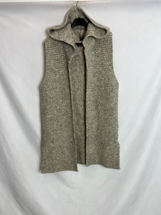 ZARA. Chaleco punto gordo gris. T M