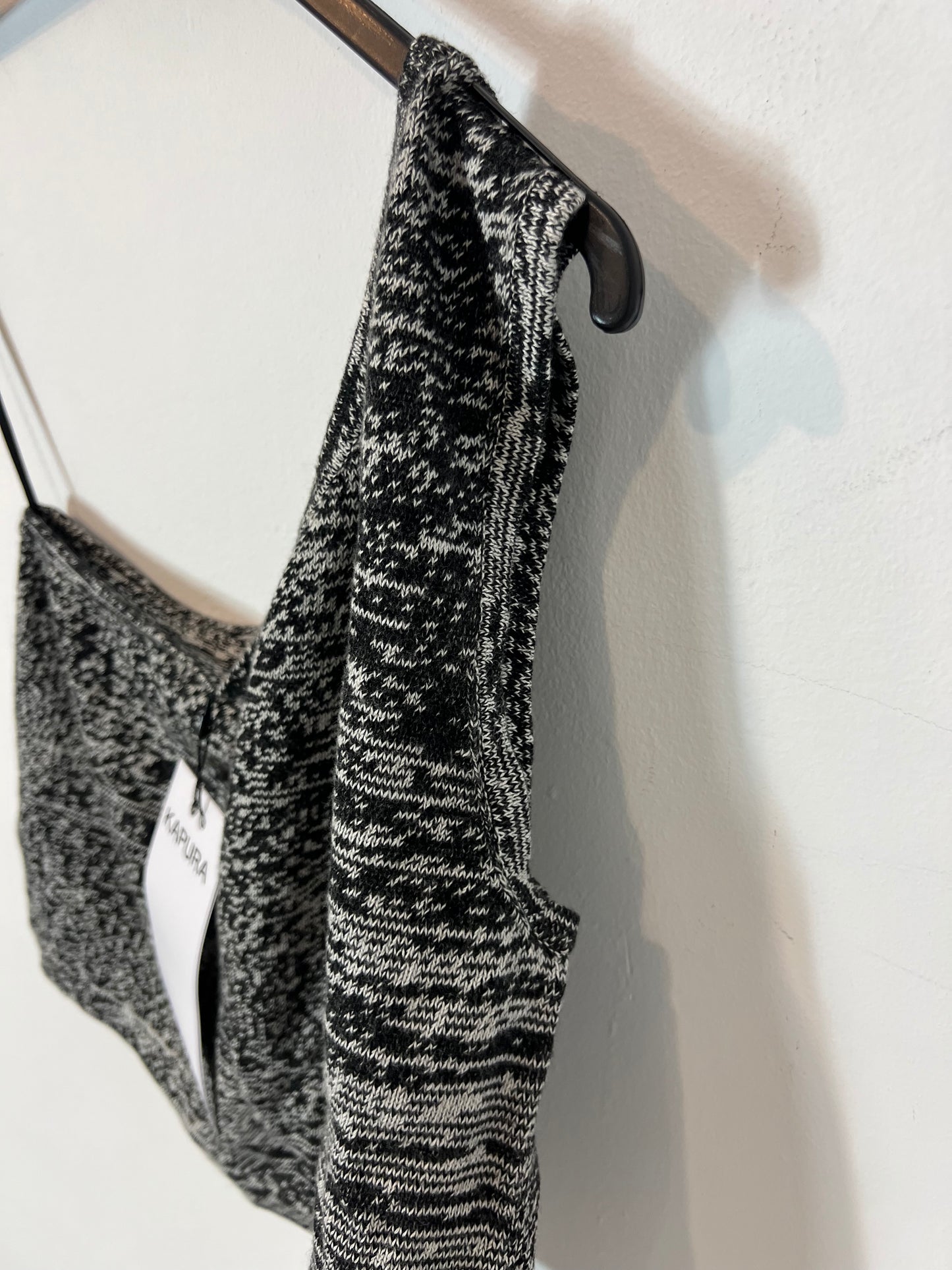 KAPURA. Top asimétrico punto jaspeado. T M