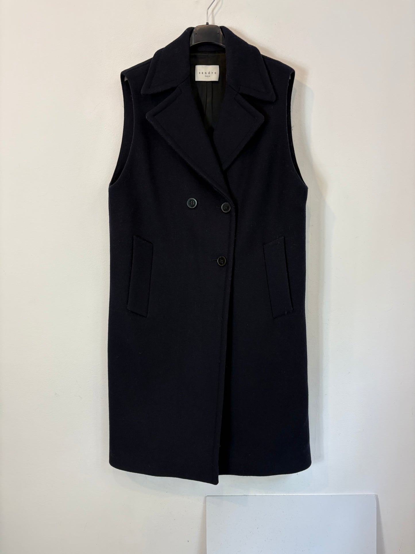SANDRO. Chaleco largo lana azul