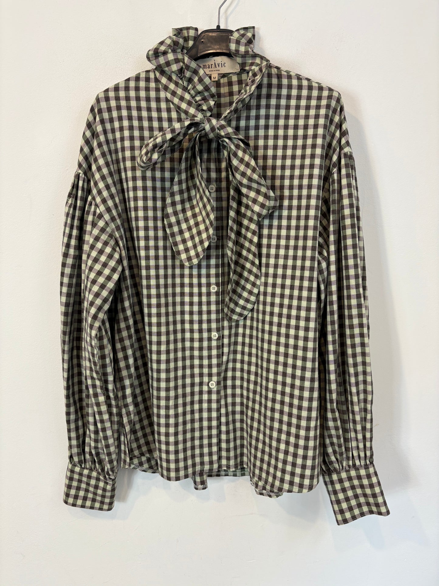 MARÁVIC. Camisa cuadros tonos verdes y rosas
