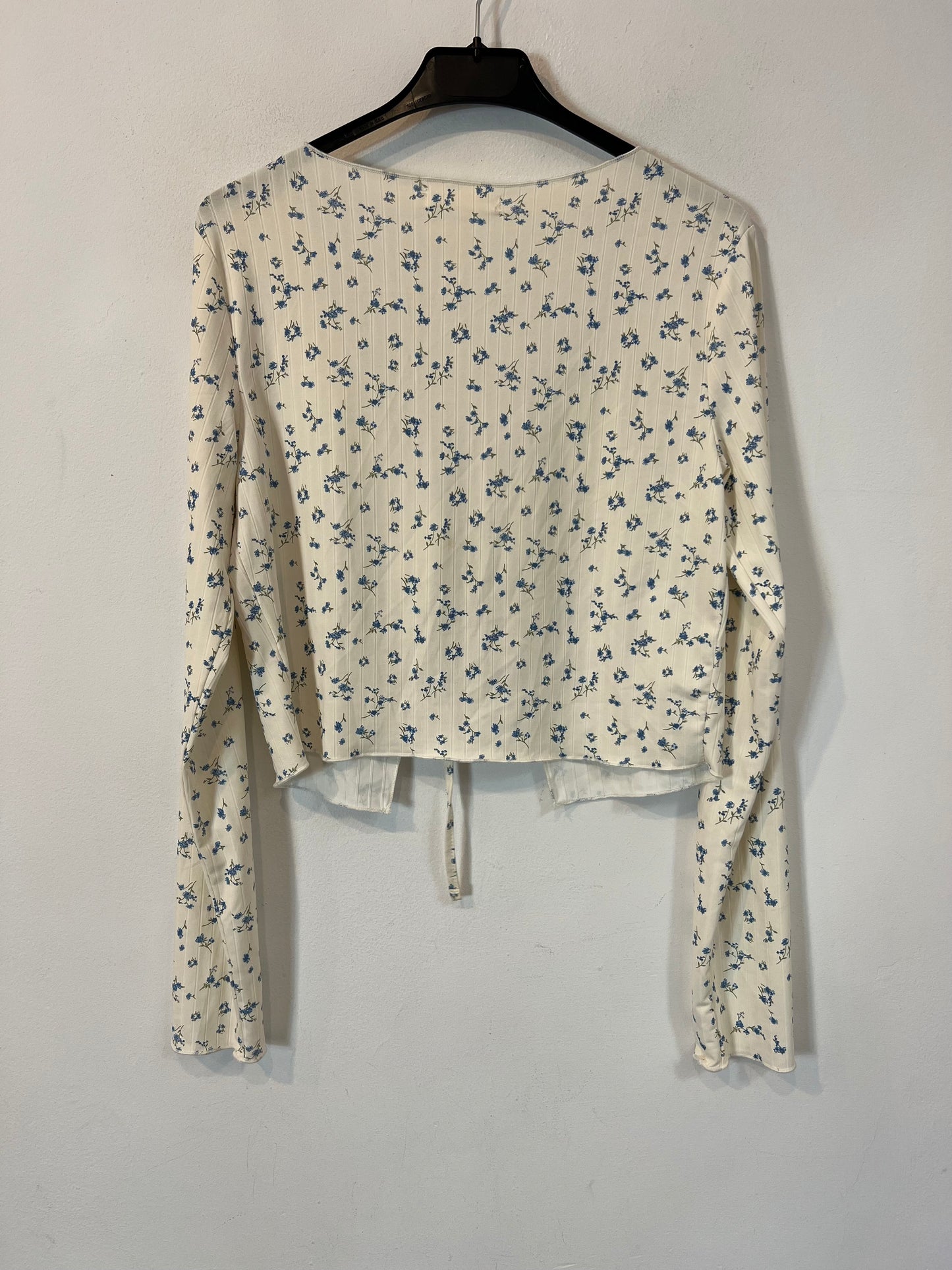 ROMWE.top beige flores T. M
