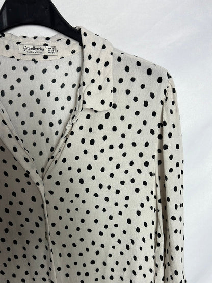 STRADIVARIUS. Vestido camisero estampando. TS