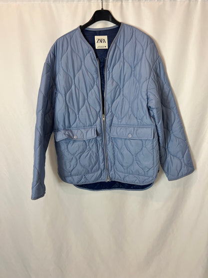ZARA. Plumas azul bolsillos T.xs